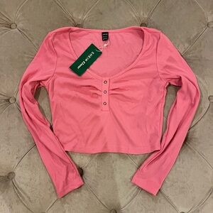 SHEIN EZWear Ribbed Long Sleeve Crop Top – New with Tags Women’s Size small.